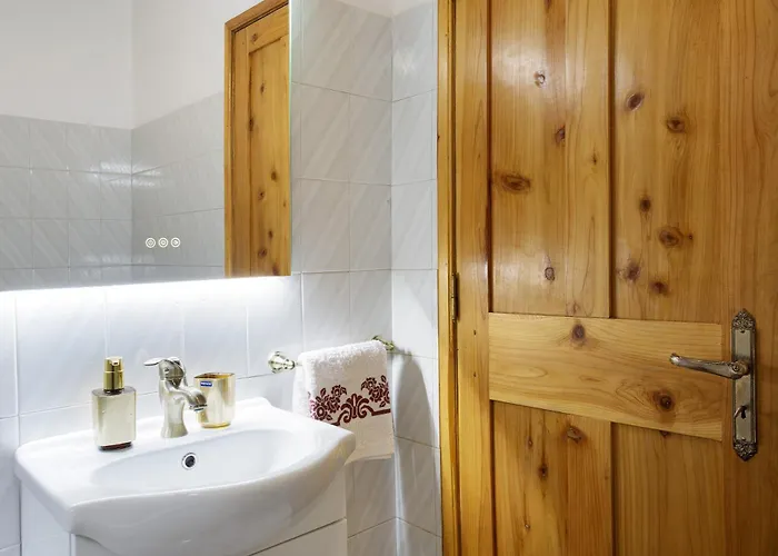 Pico Das Pedras 4 Reset Naturally *